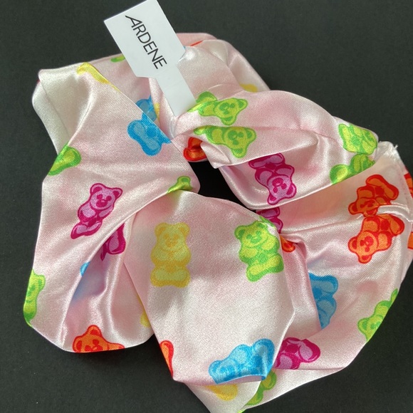 NWT⭐️ARDENE💫🌸Scrunchie Bundle - Picture 2 of 7